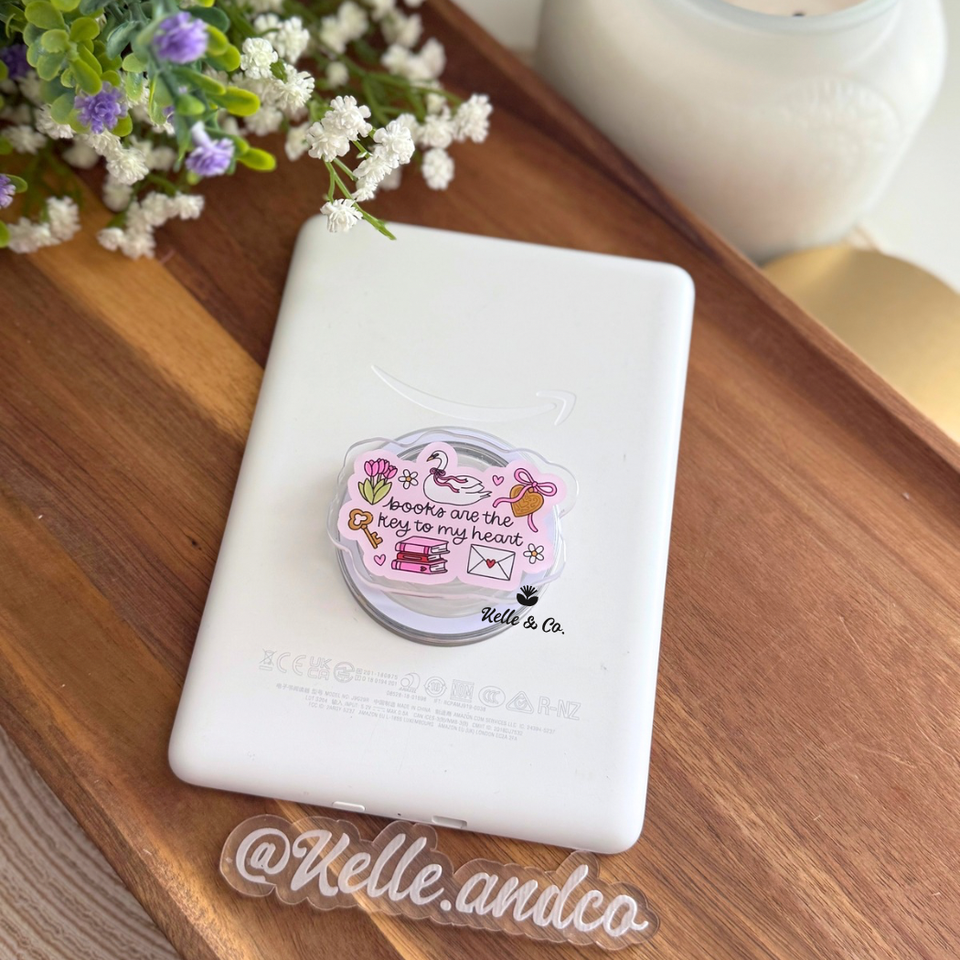 Books Are The Key to My Heart Kindle Grip