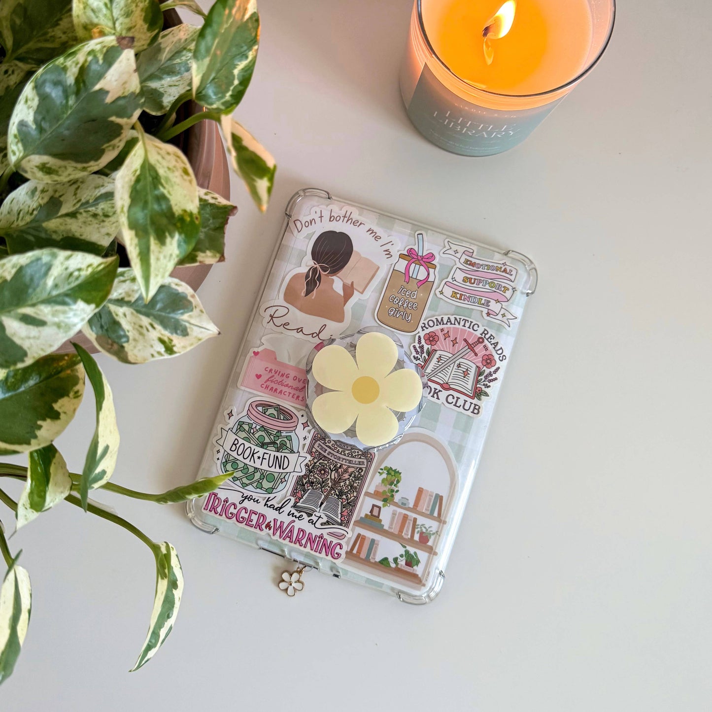 Yellow Flower Kindle Grip