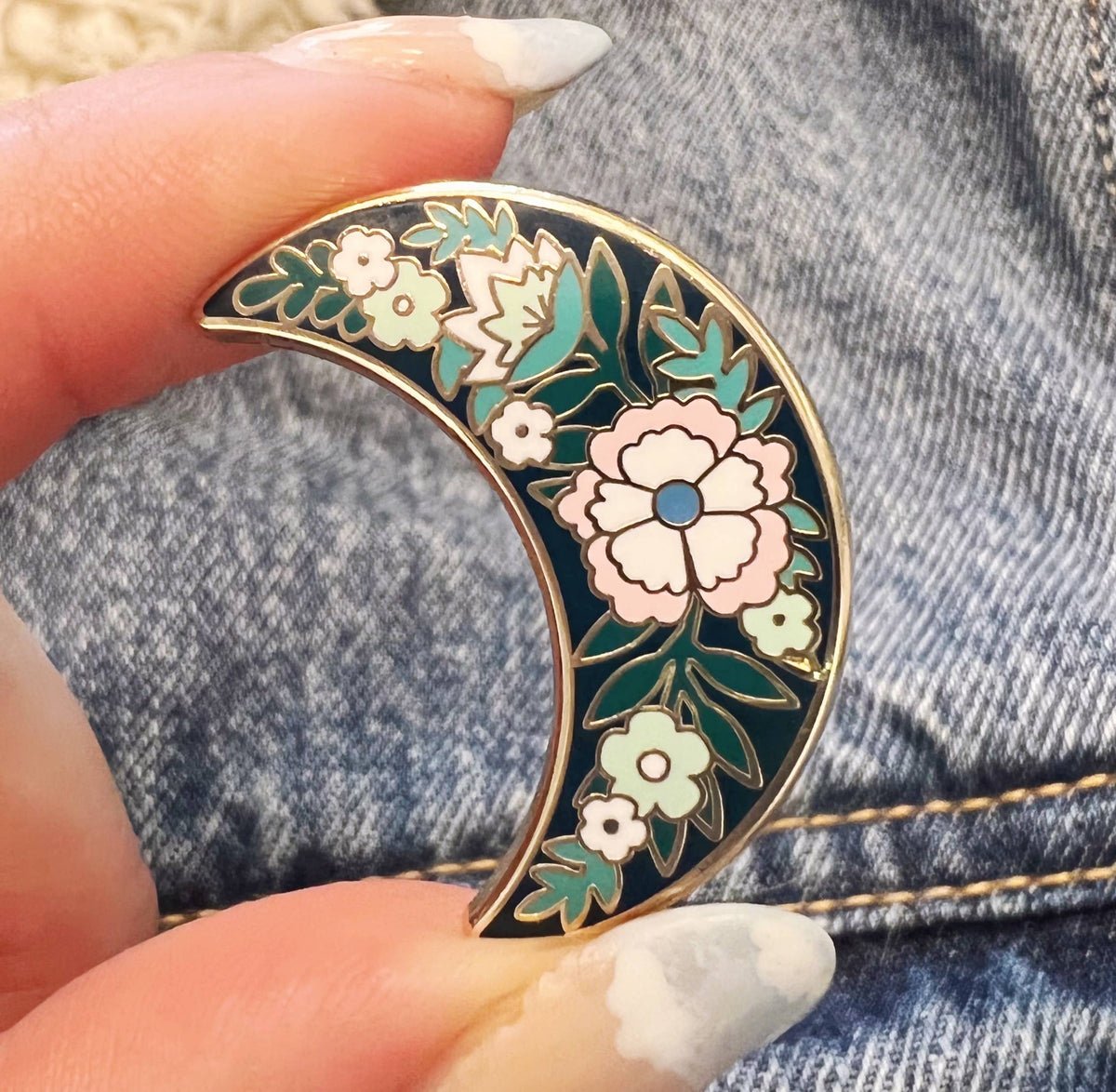 Botanical Moon Enamel Pin – photo 2
